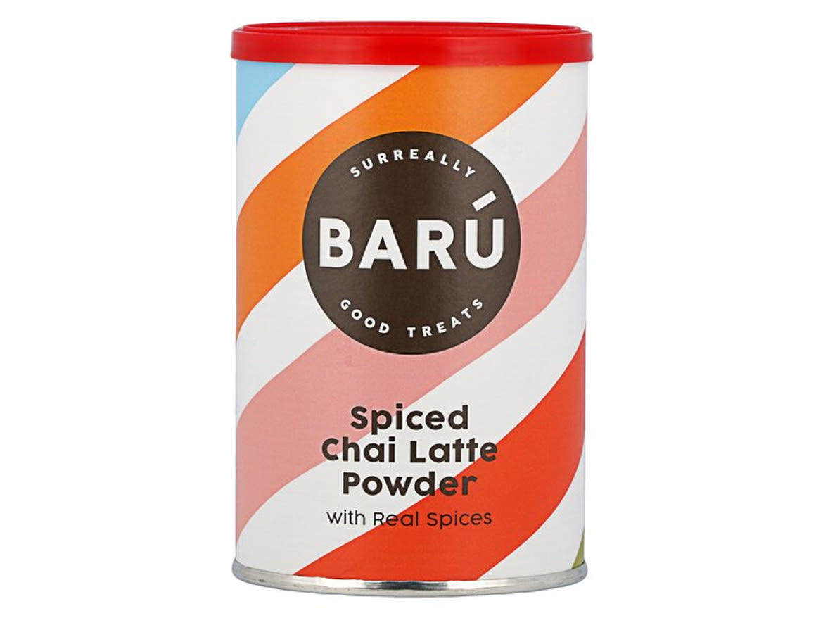 Baru fűszeres chai latte por