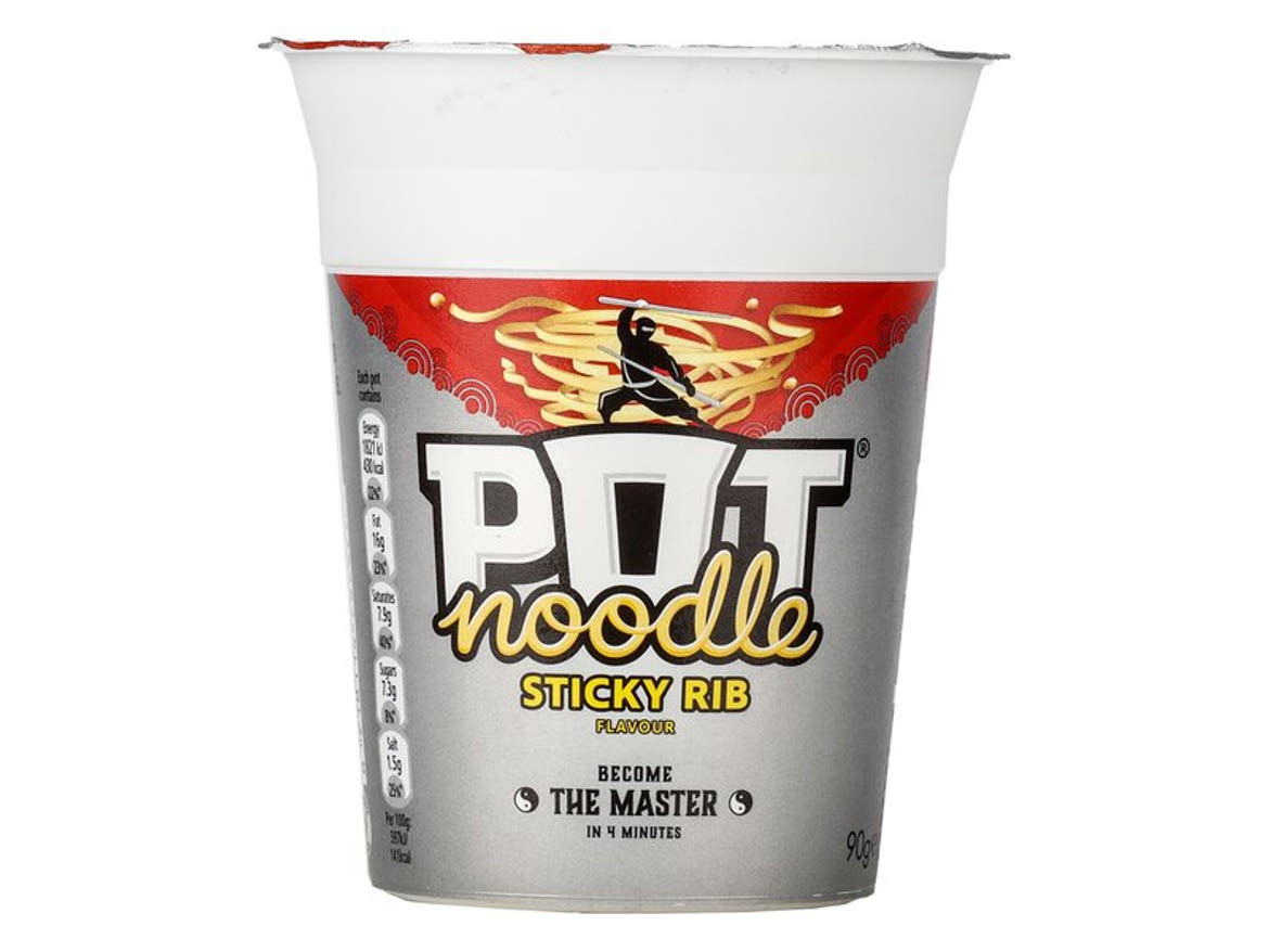 Pot Noodle Sült oldalas ízesítésű instant tészta