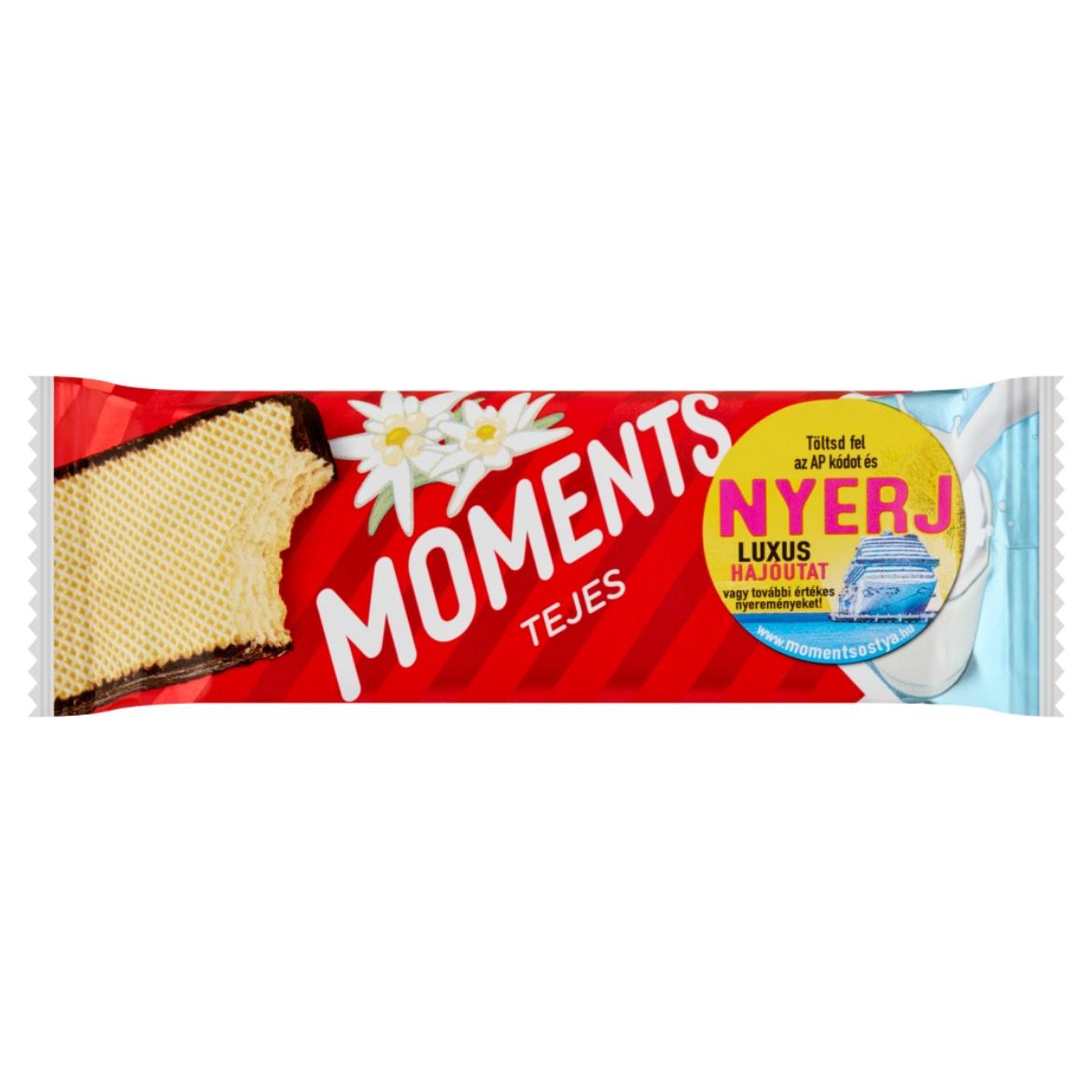 Moments kakaós bevonómasszába mártott, tejes krémmel töltött ostyaszelet