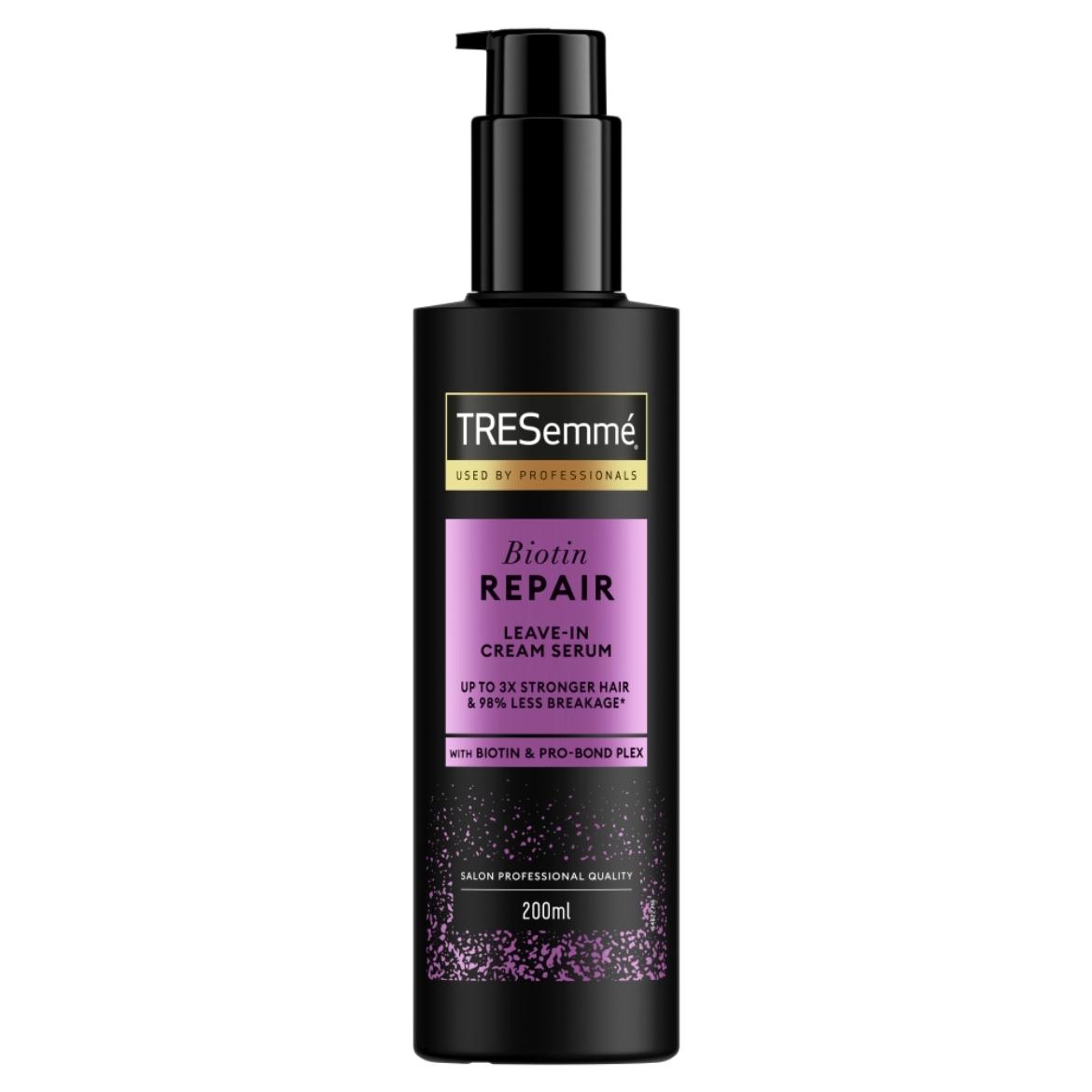 TRESemmé Rich Moisture kiöblítés nélküli hajpakolás a hidratálásért