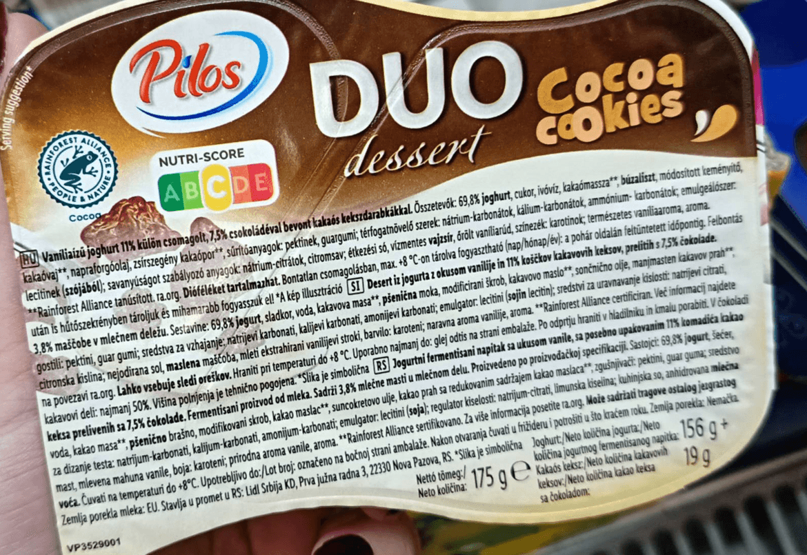Pilos kétkamrás joghurt vanília ízű csokis kekszdarabokkal