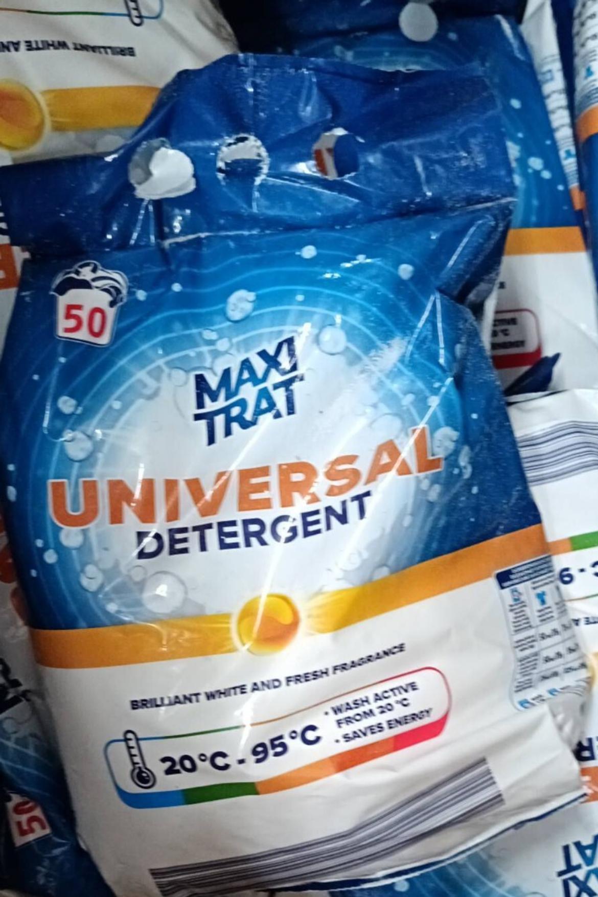 Maxitrat Mosópor fehér ruhákhoz 50 mosás