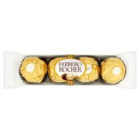 Ferrero Rocher tejcsokolÃ¡dÃ©val Ã©s mogyorÃ³darabkÃ¡kkal borÃ­tott ropogÃ³s ostya lÃ¡gy tÃ¶ltelÃ©kkel
