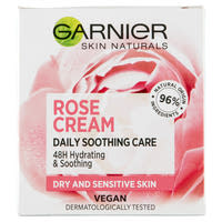 Garnier Skin Naturals hidratÃ¡lÃ³krÃ©m rÃ³zsavÃ­zzel