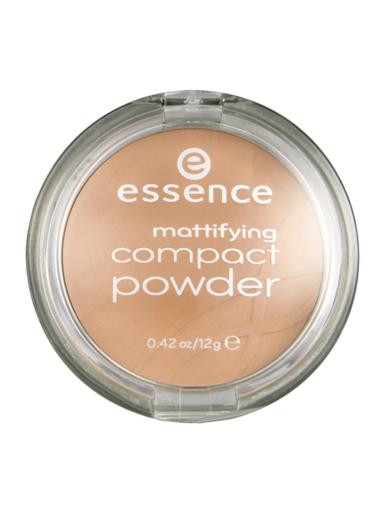 Essence Mattifying Compact púder /10