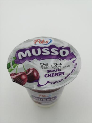 Pilos Musso tejes desszert habosított gyümölcskészítménnyel meggy, 150 g