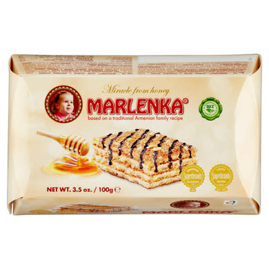 Marlenka mézes torta dióval