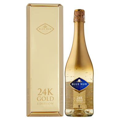 Blue Nun Gold Edition 24 karátos arany lemezkés ízesített boralapú ital 11% 750 ml