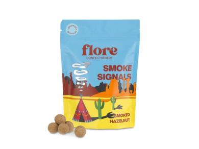 Flore Confectionery Smoke Signals Füstölt mogyoró drazsé szőke csokoládé bevonattal 120g