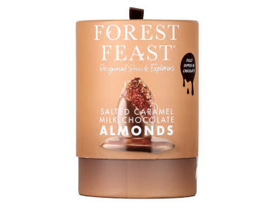 Forest Feast Sós karamellás tejcsokoládéba mártott mandulaszemek