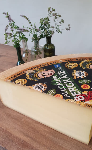 Allgäuer Bergkäse G.U. 8 hónapig érlet eredetvédett szénatejes alpesi sajt