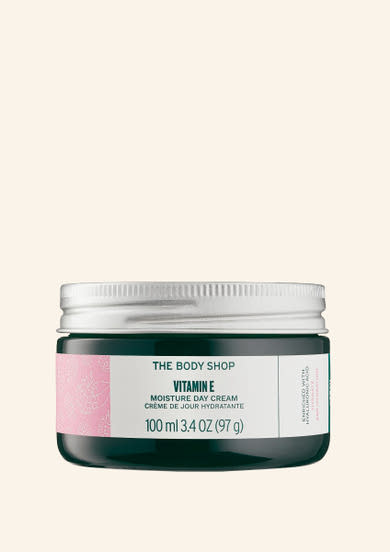 E-vitaminos nappali arckrém