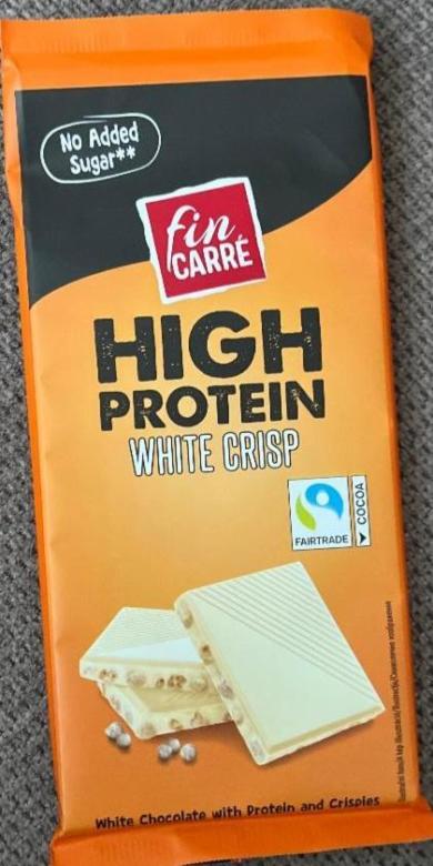 Fin CARRÉ High Protein csokoládé fehércsokoládé, mogyorópasztával és szójafehérje ropogóssal