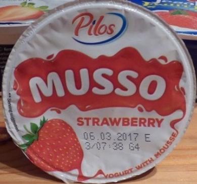 Pilos Musso tejes desszert habosított gyümölcskészítménnyel eper, 150 g