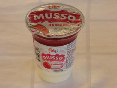 Pilos Musso tejes desszert habosított gyümölcskészítménnyel málna, 150 g